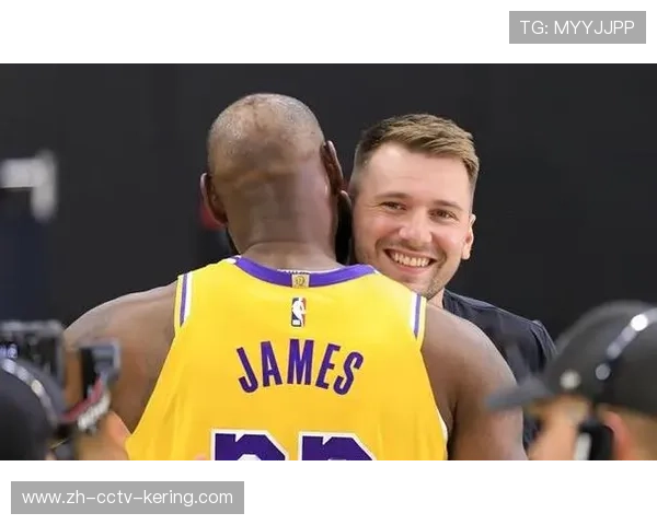 湖人逆转灰熊22分,詹姆斯东契奇末节合力翻盘